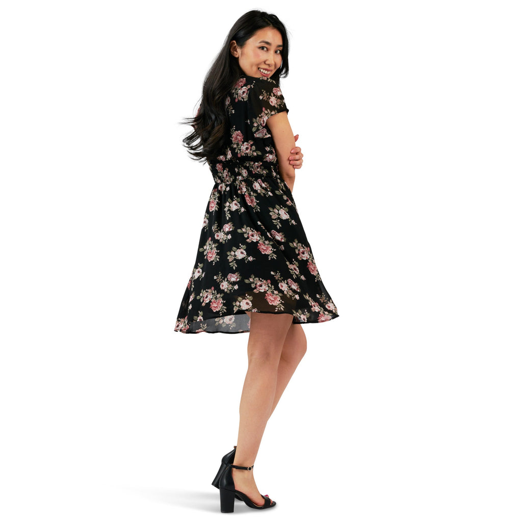 lily morgan Women's Flutter Sleeve Dress