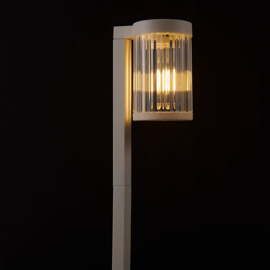 Lampe solaire sur piquet de style lustre, 4 po x 5 po x 16 po