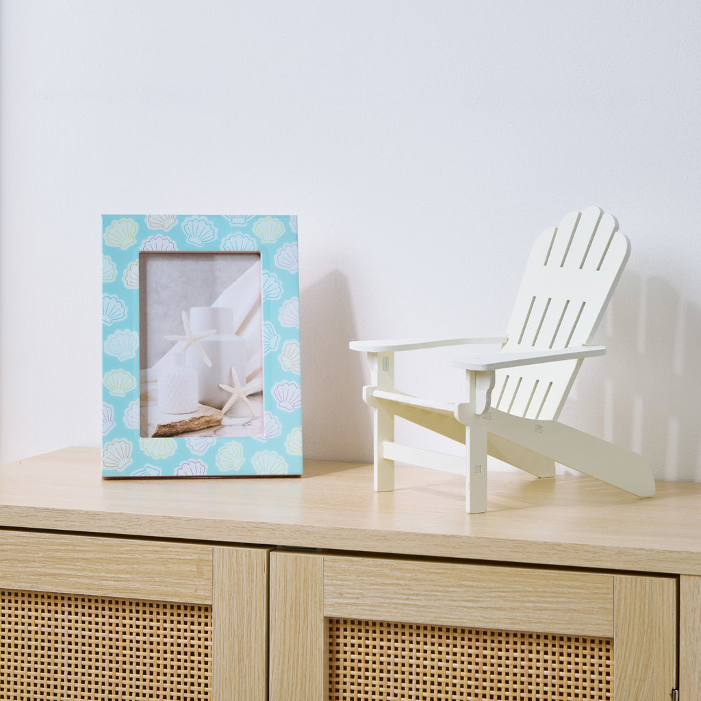 Décoration de fauteuil Muskoka HomeStyles - blanc, 7 po x 6,5 po x 8 po